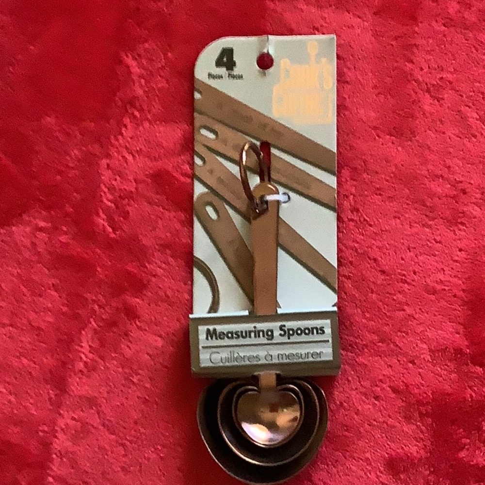 Copper colored Measuring Heart shaped Spoons Set by Cooks Corner.